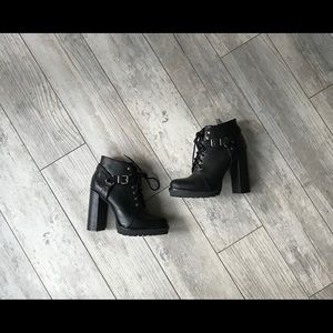 Bcbg Black Chunky Lugs Heel Combat Boots size 10